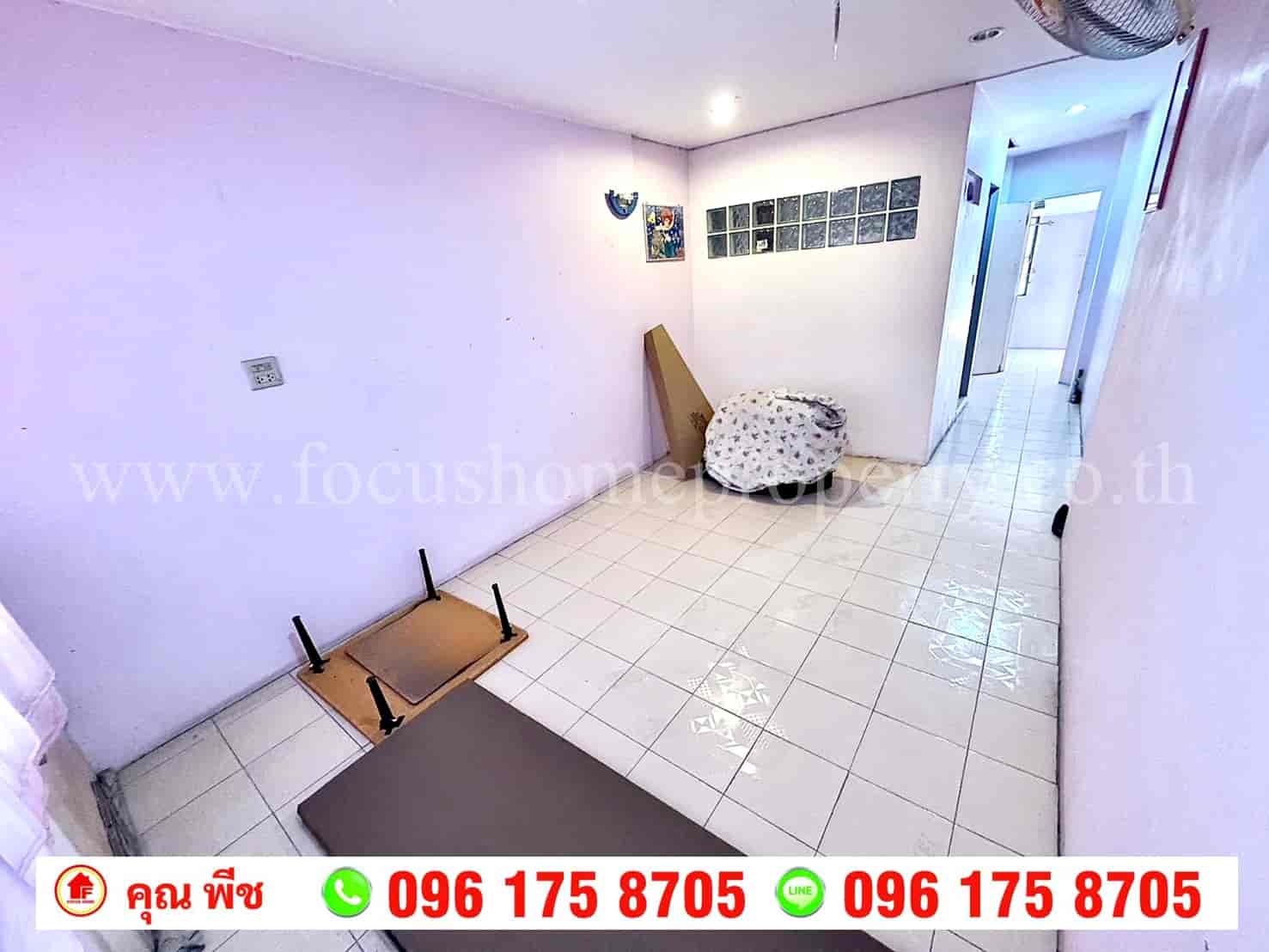 ขาย ทาวน์เฮ้าส์ 2 หลังติด หมู่บ้านวโรชา 2 เอกชัย-บางบอน 